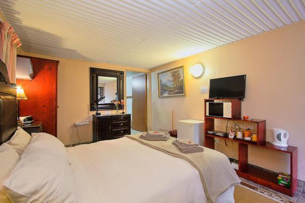Waterfront Guest House Carolina ภายนอก รูปภาพ