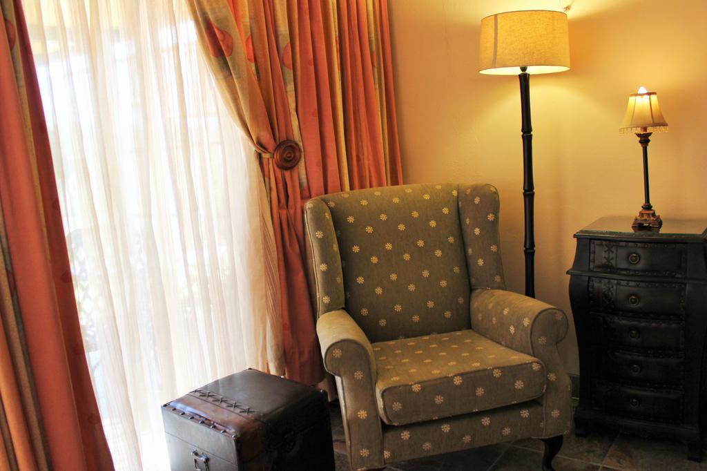 Waterfront Guest House Carolina ภายนอก รูปภาพ