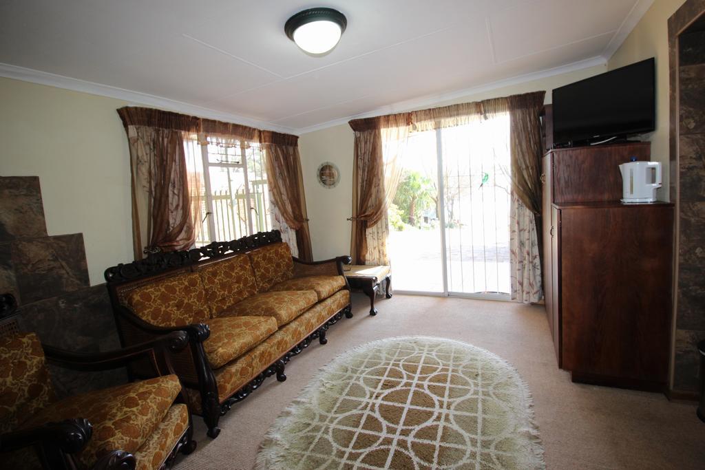 Waterfront Guest House Carolina ภายนอก รูปภาพ